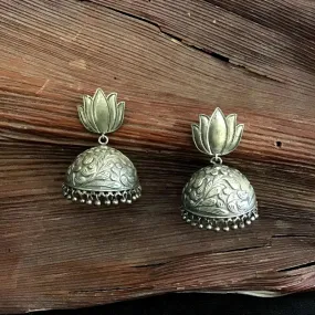 White Oxidized Earring 1074-5139