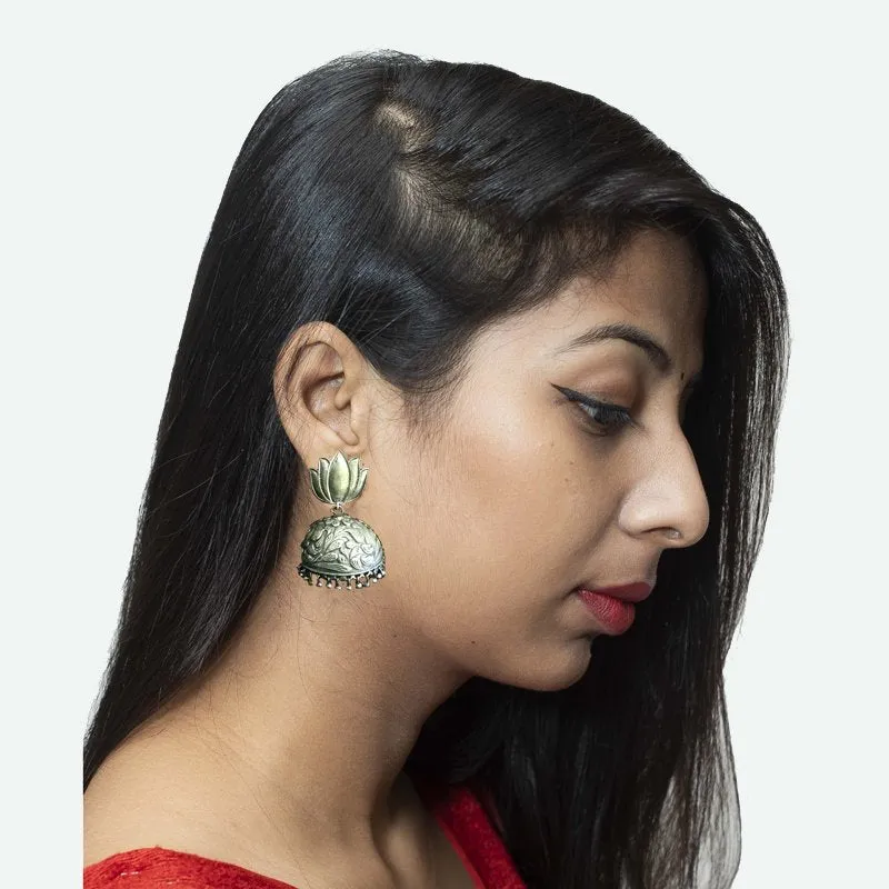 White Oxidized Earring 1074-5139
