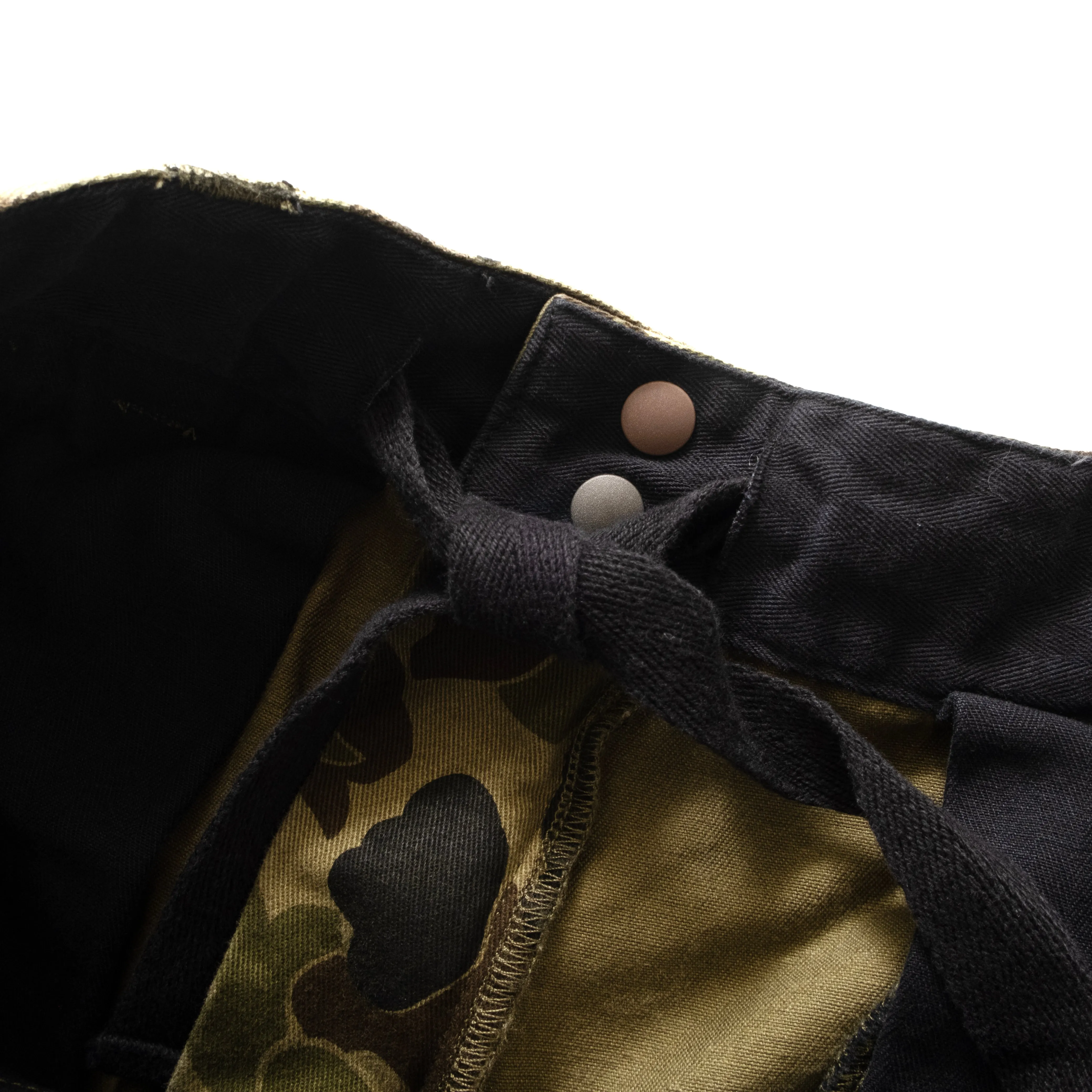 (YP375) Camouflage Cargo Shorts (Online Exclusive)